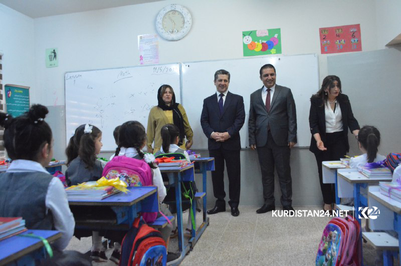 سەرۆکی حکوومەت زەنگی ساڵی نوێی خوێندنی لێدا